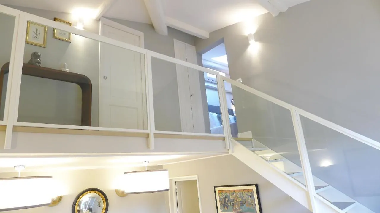 Prati Charming Apartment Florens 0*,